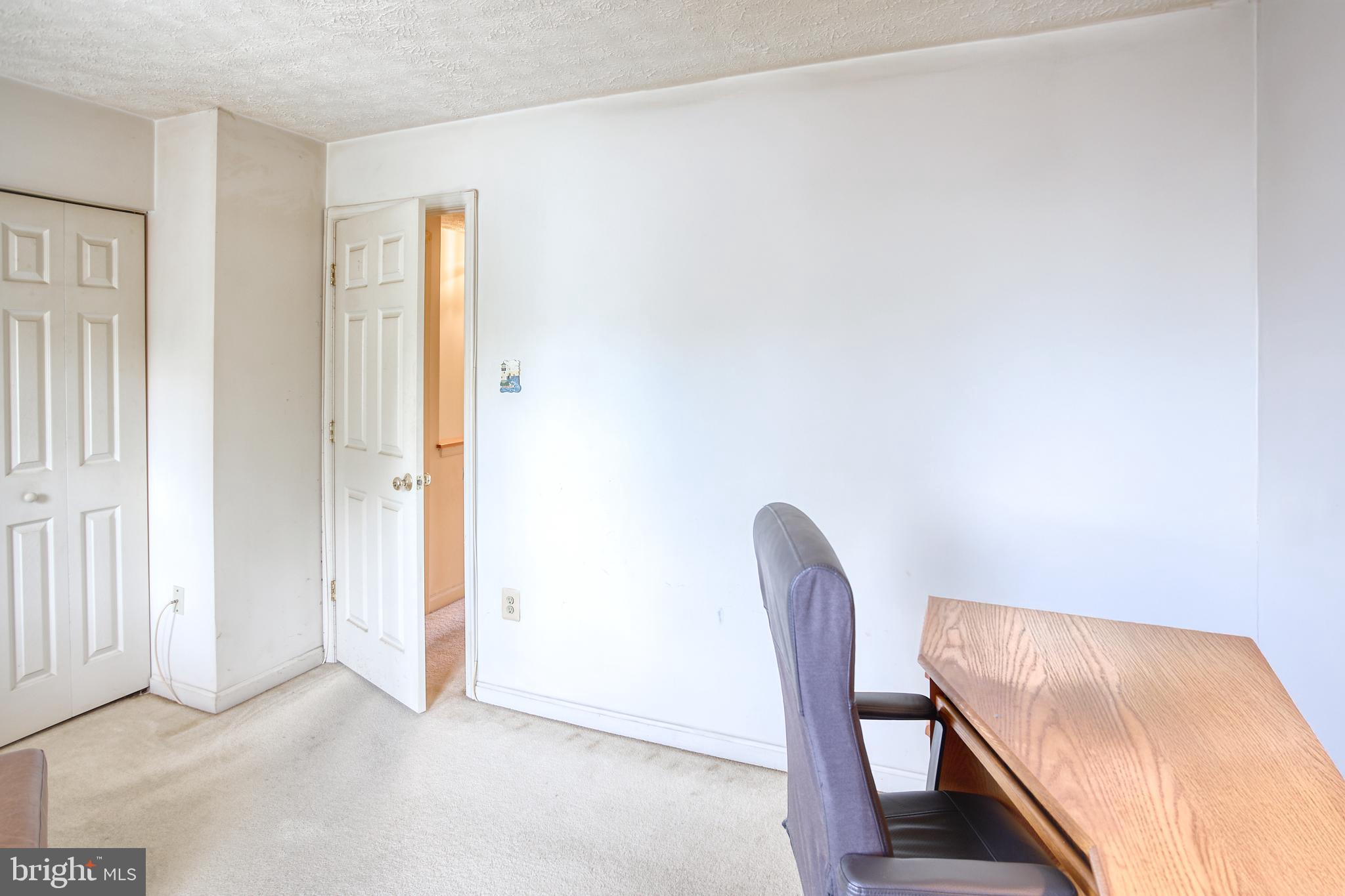 HICKORY OVERLOOK - Residential