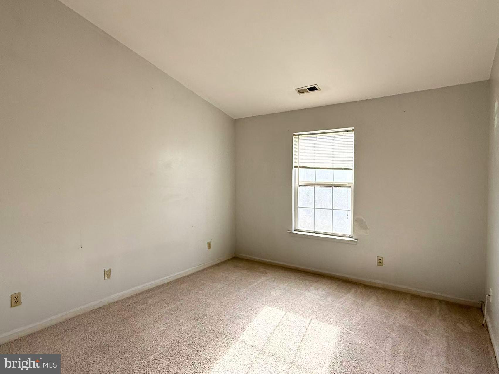 COURTS AT STAFFORD - Residential Lease