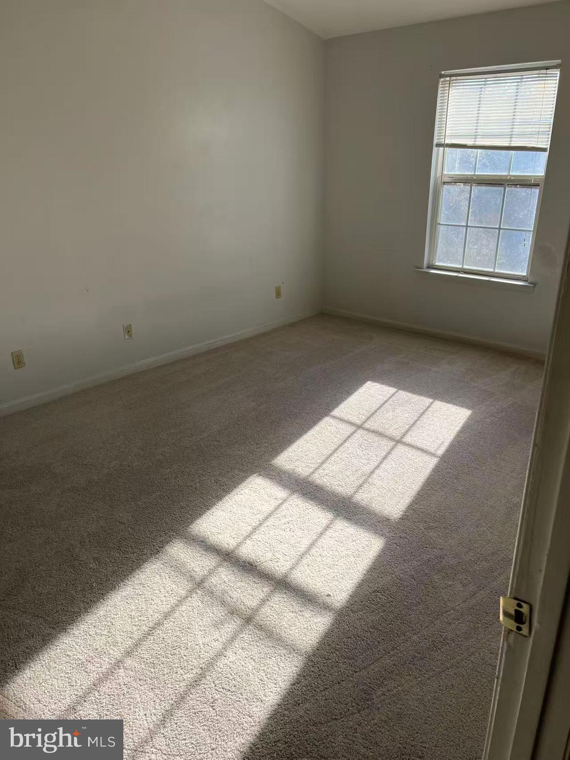 COURTS AT STAFFORD - Residential Lease