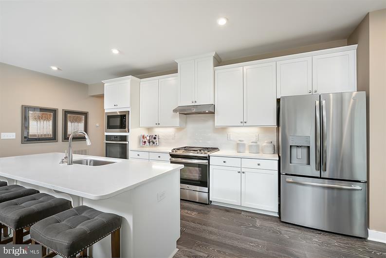 TWO RIVERS - Residential