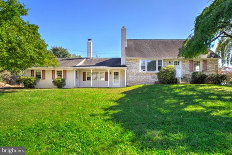 MLS: PABU2132884