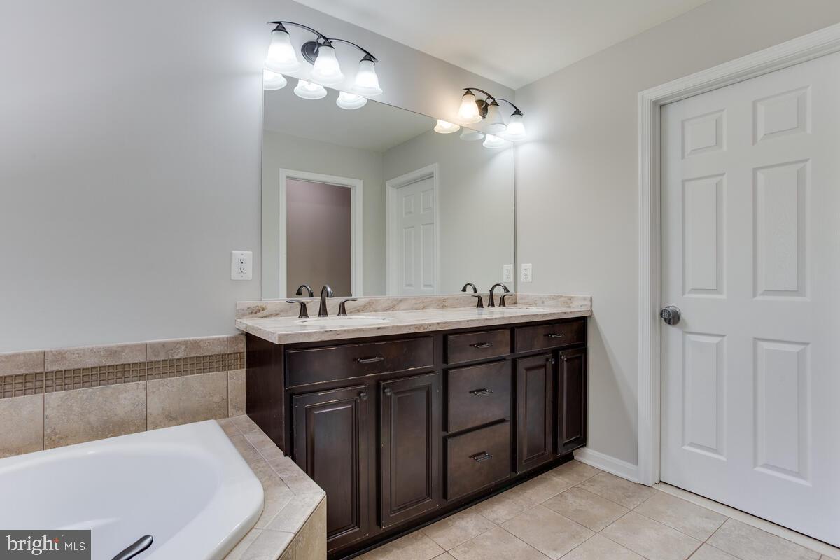 PINEY GROVE - Residential