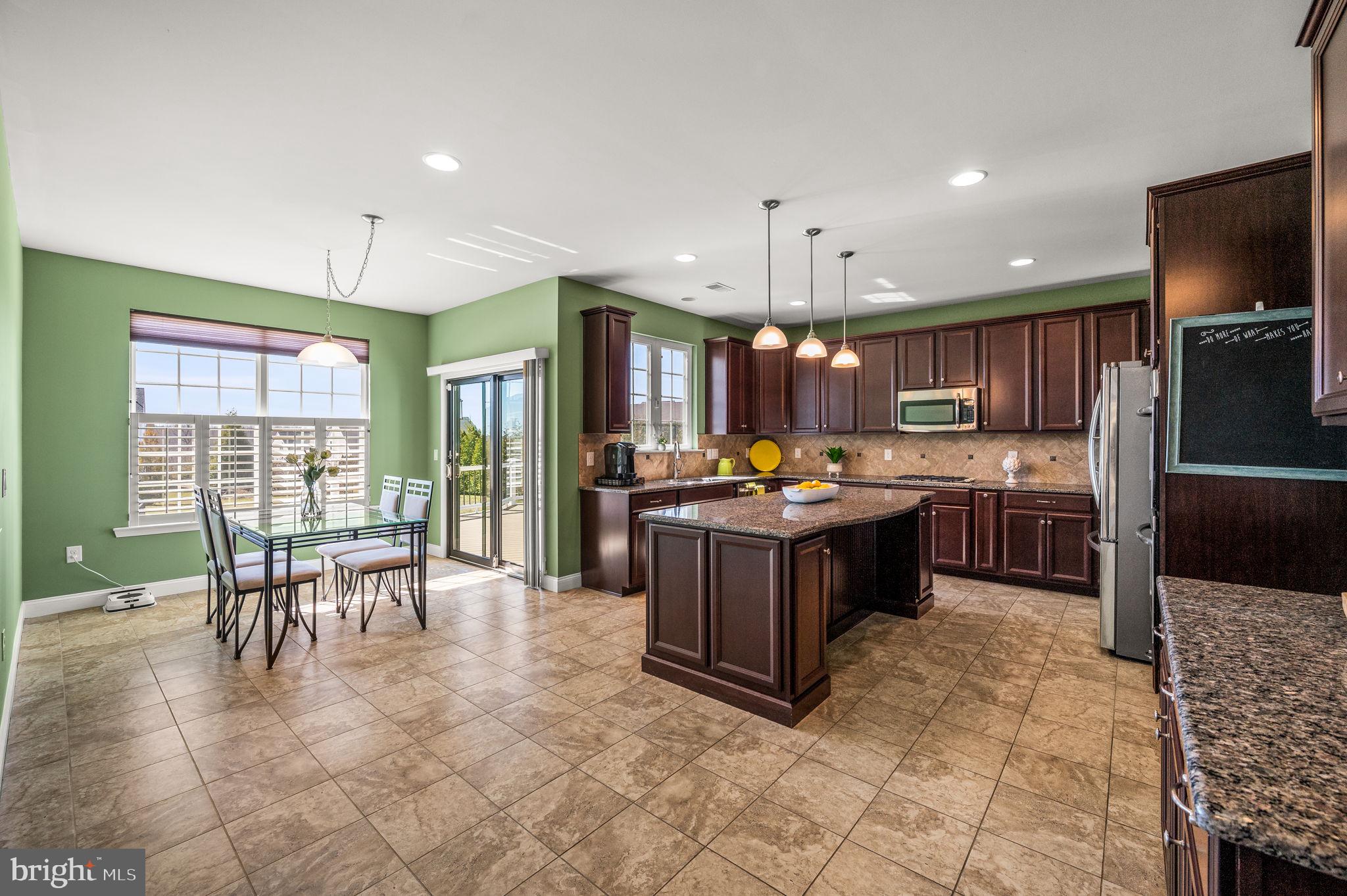 CHESTNUT RIDGE ESTATES - Residential