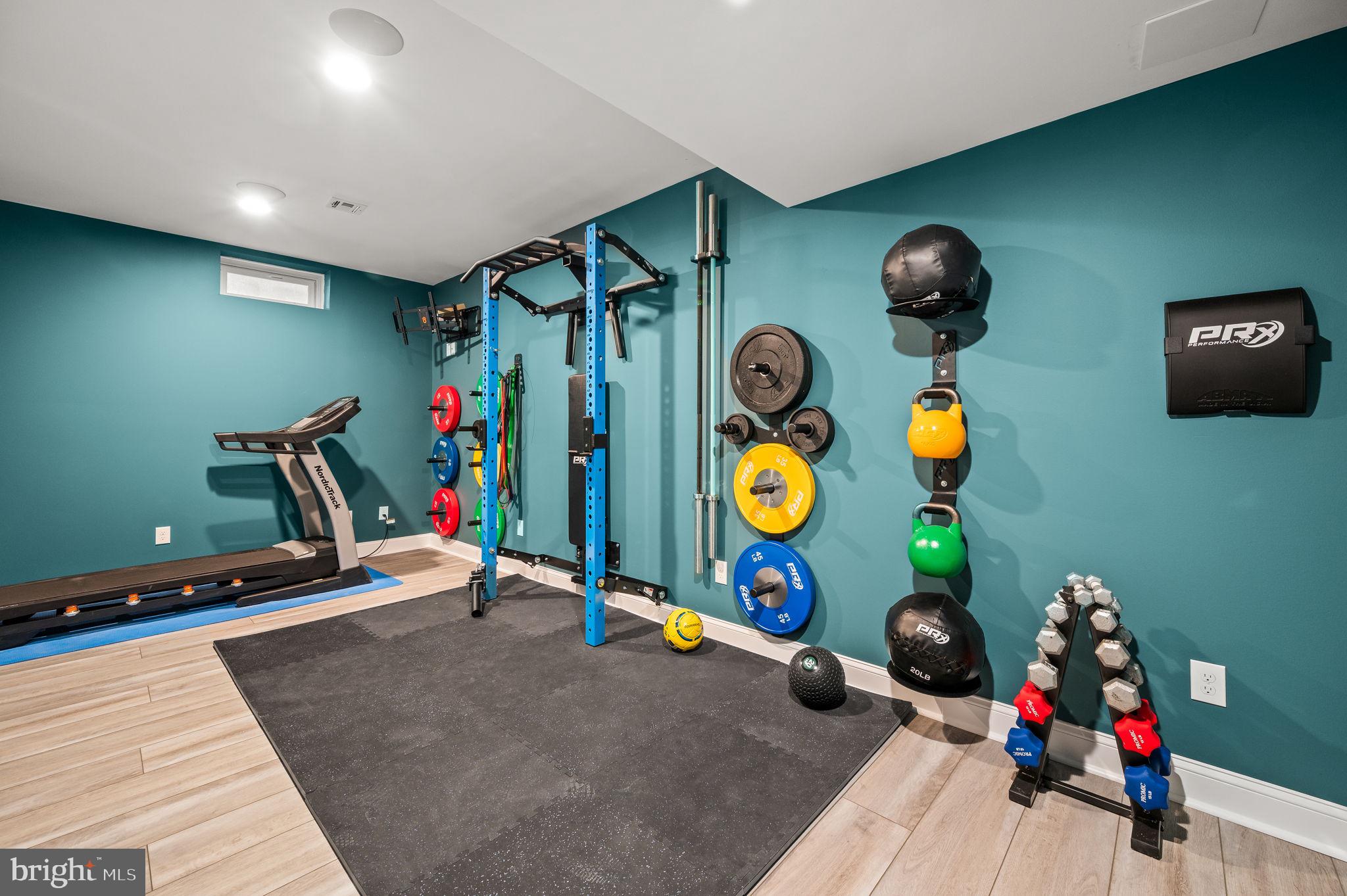 CHESTNUT RIDGE ESTATES - Residential