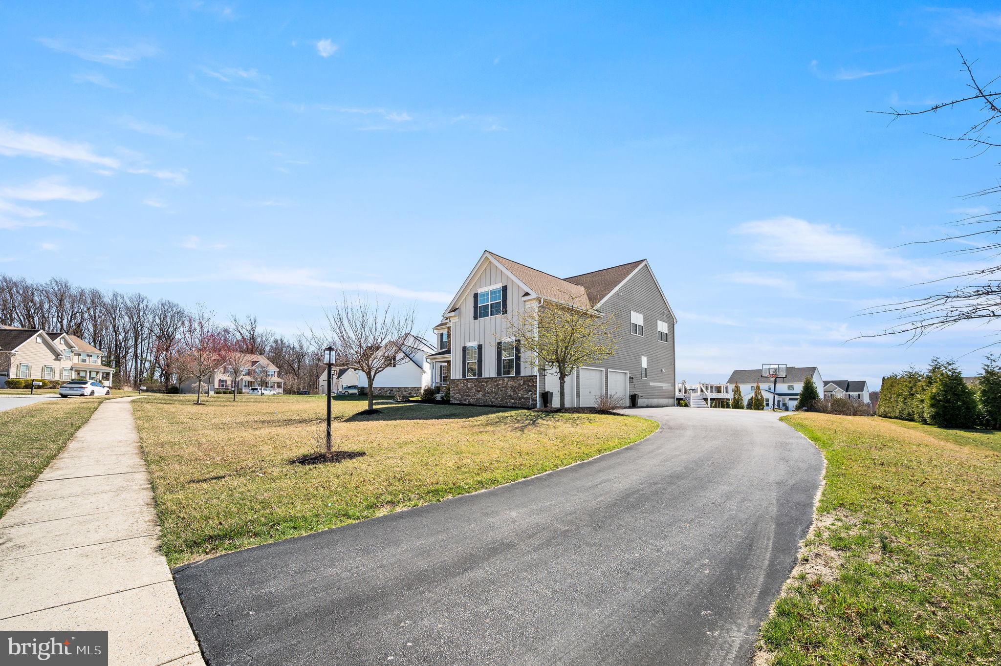 CHESTNUT RIDGE ESTATES - Residential