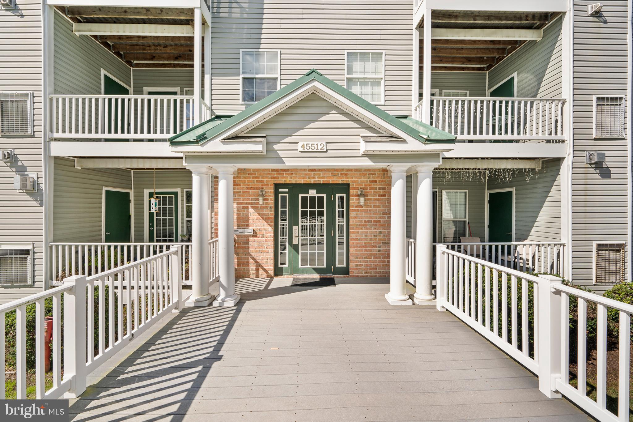 HICKORY HILLS - Residential Lease