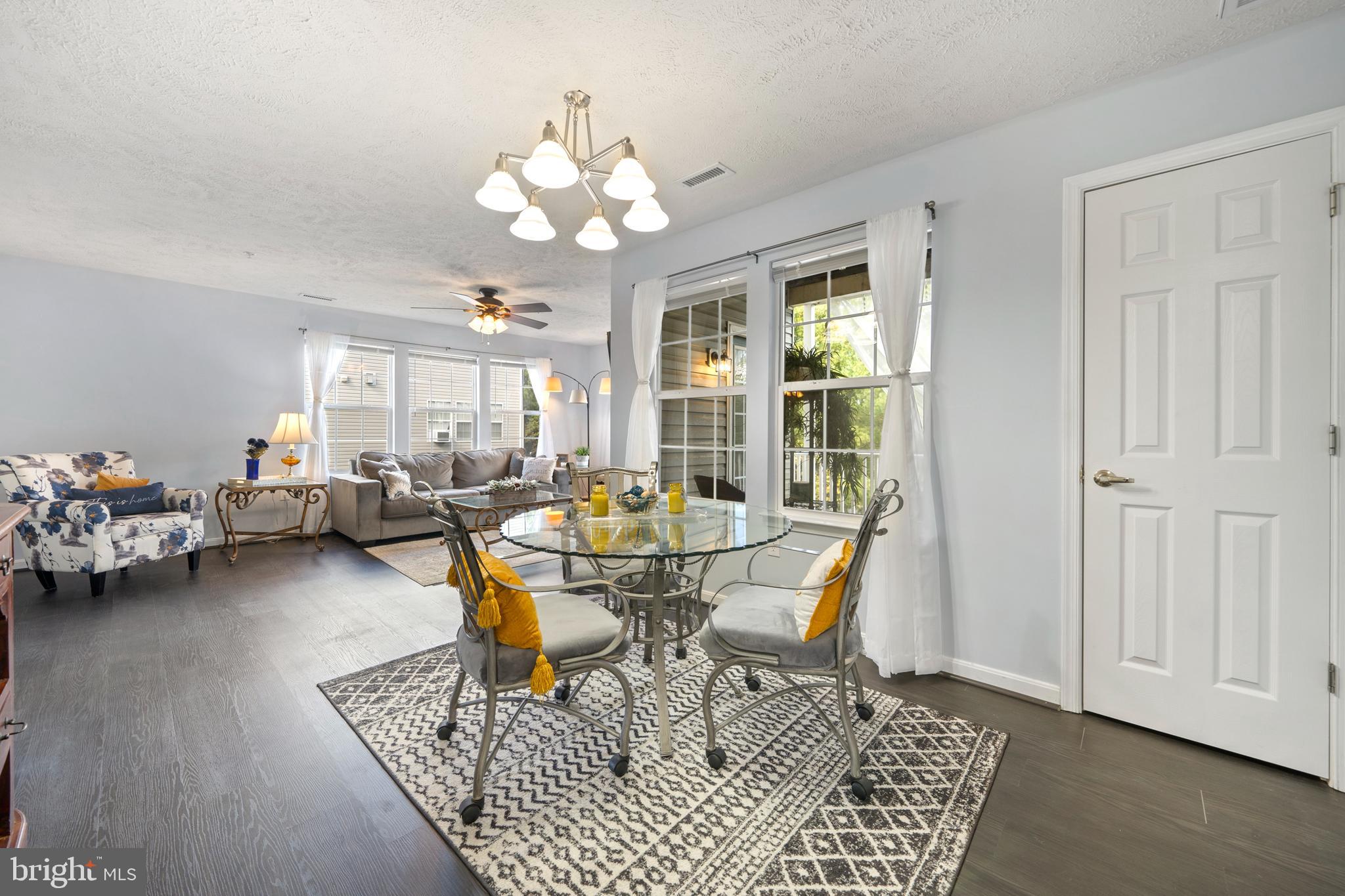 HICKORY HILLS - Residential Lease