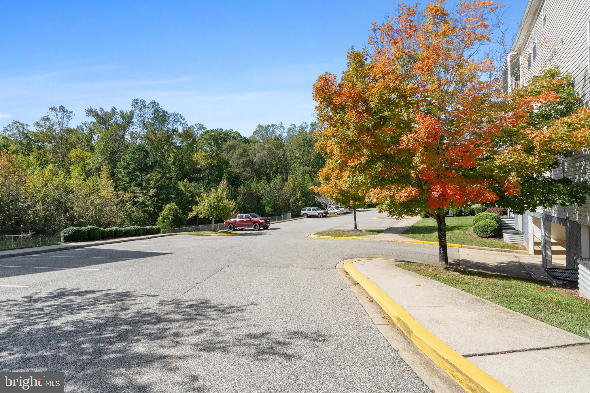 HICKORY HILLS - Residential Lease