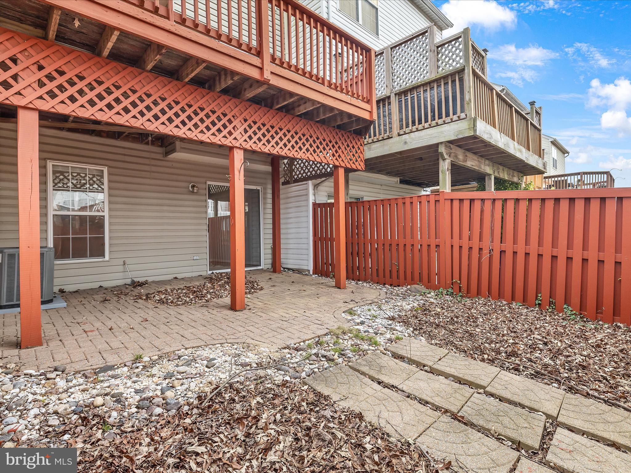 WINDGATE CONDO - Residential