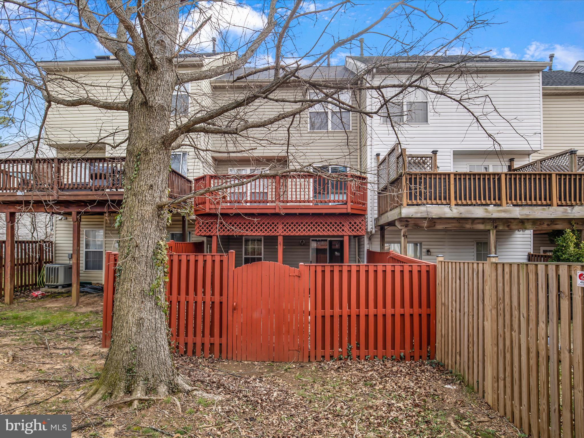 WINDGATE CONDO - Residential