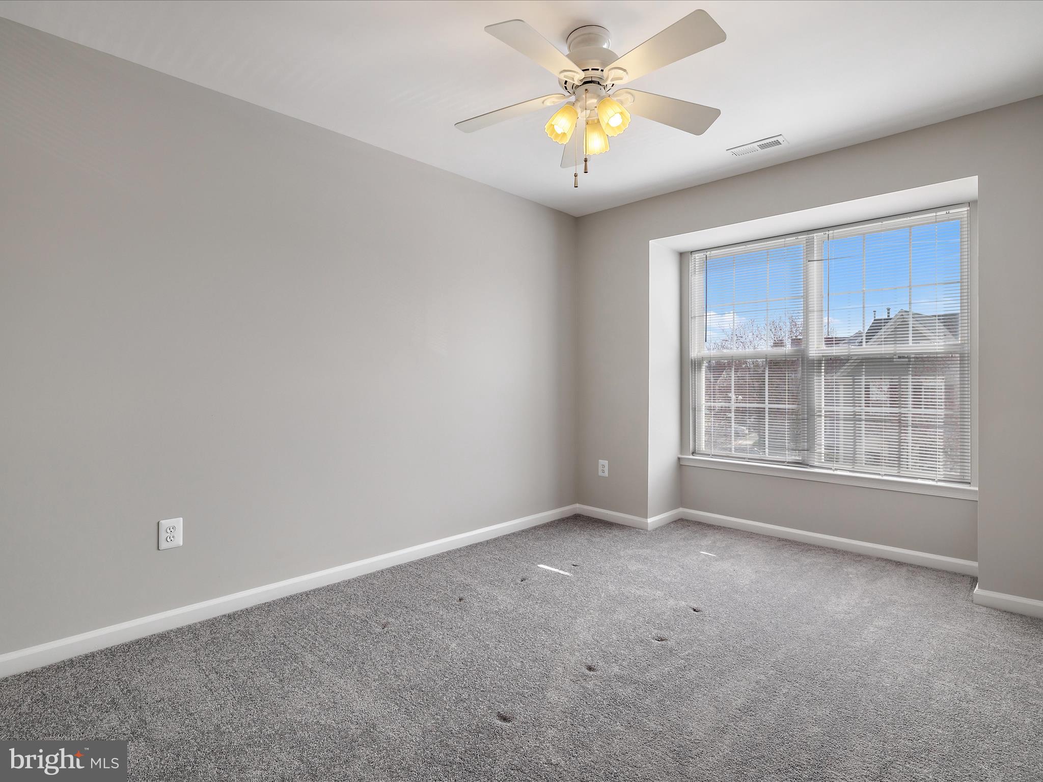 WINDGATE CONDO - Residential