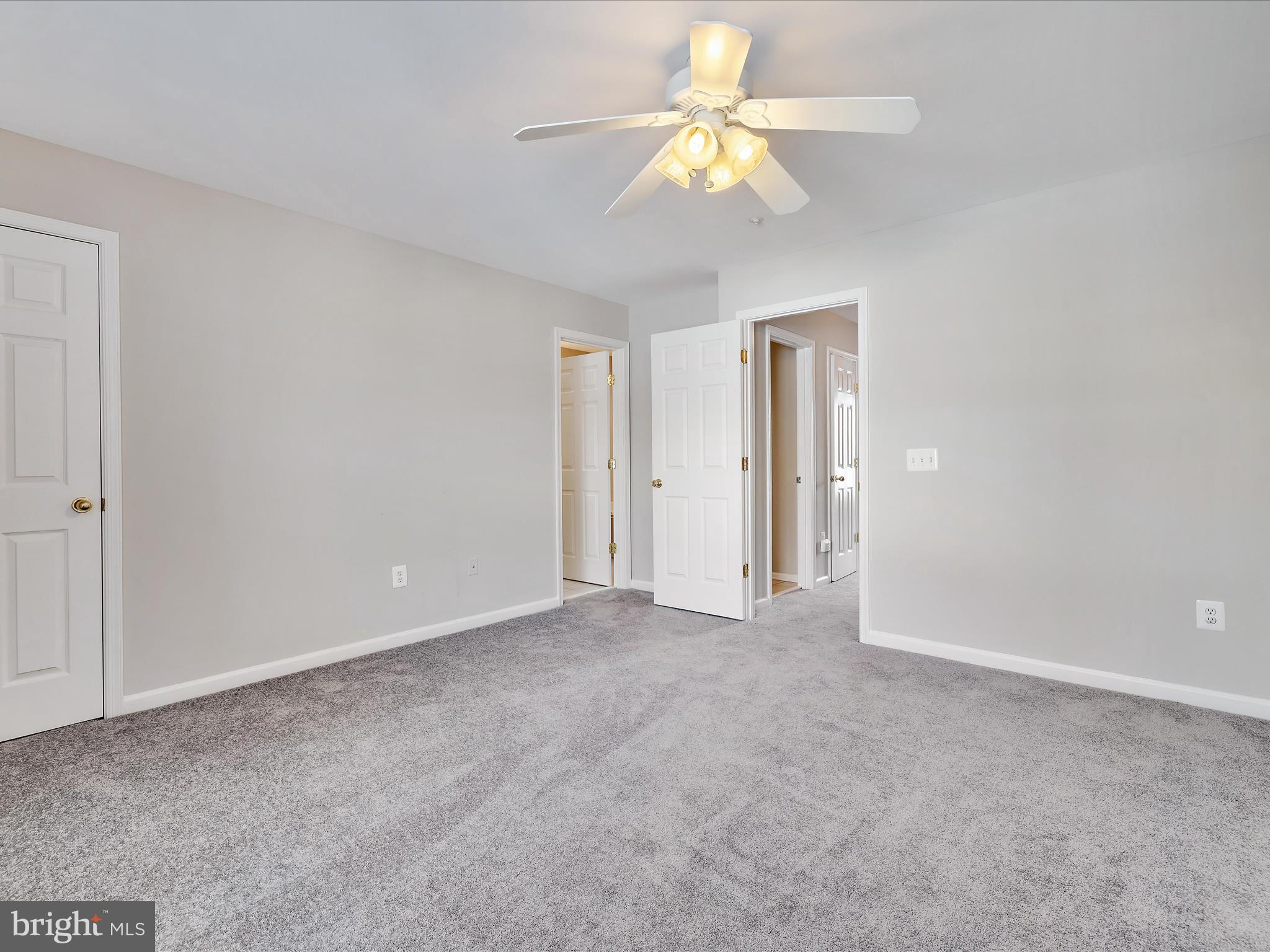 WINDGATE CONDO - Residential