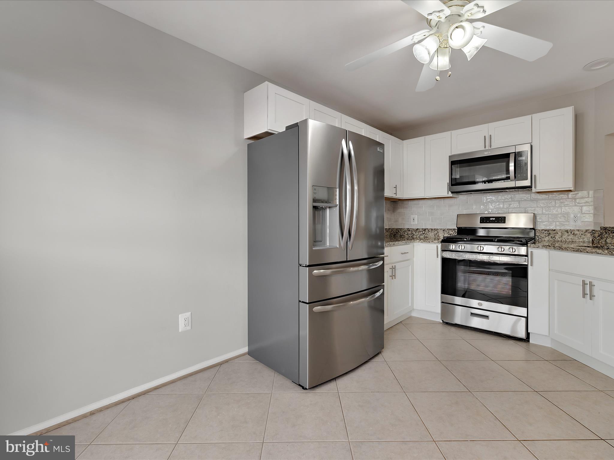 WINDGATE CONDO - Residential