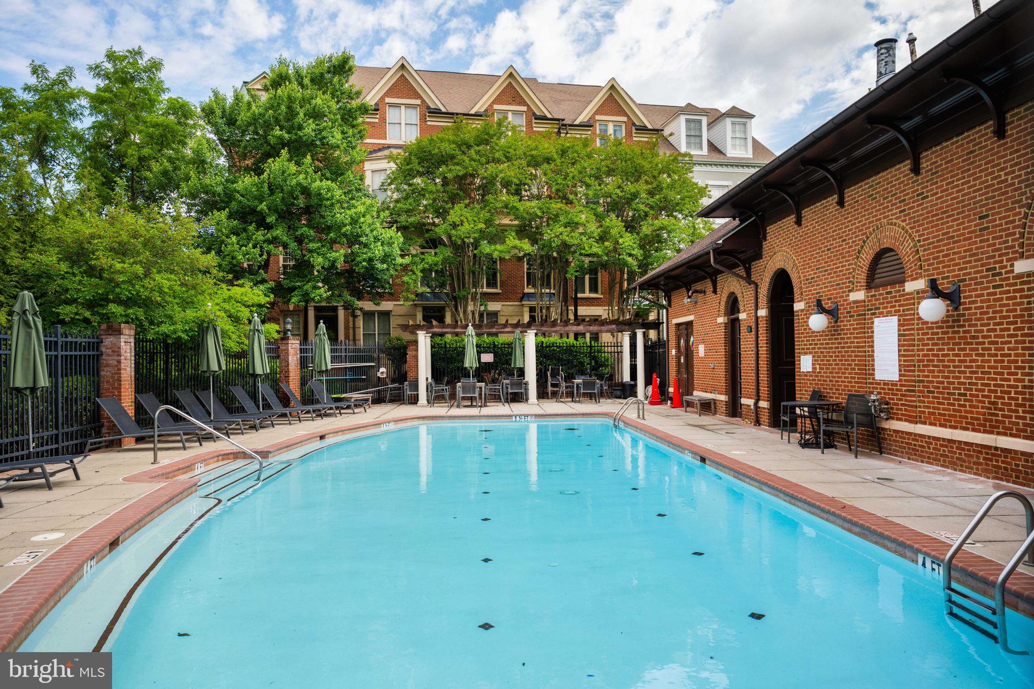 POTOMAC GREENS - Residential