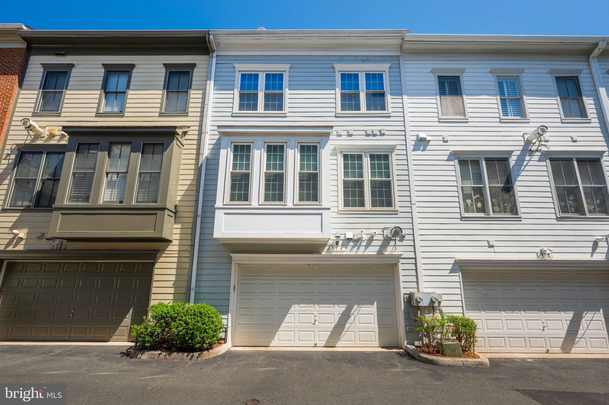 POTOMAC GREENS - Residential
