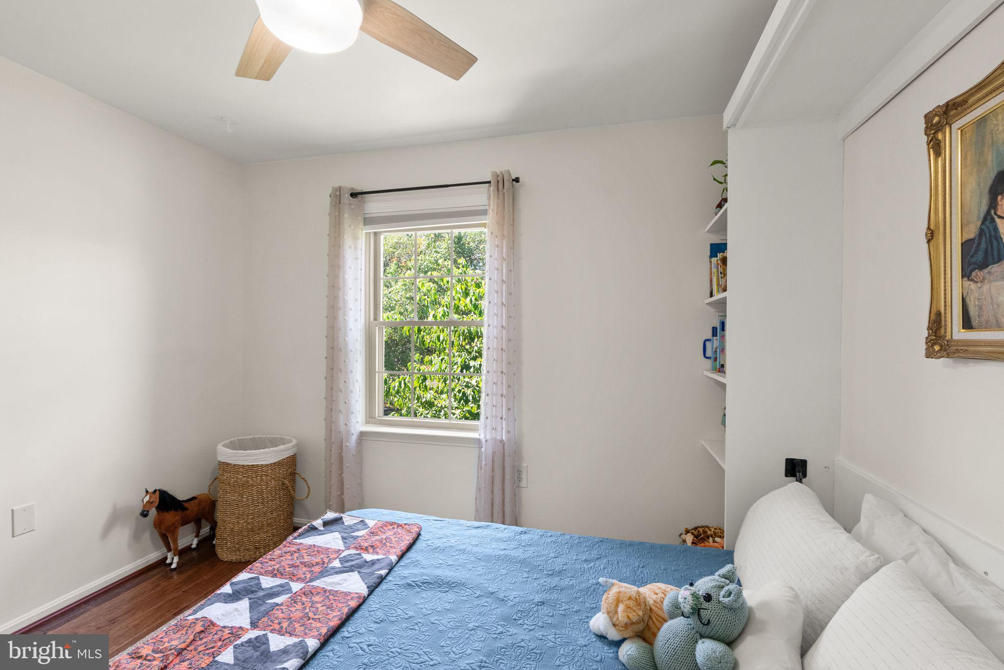 CROWNLEIGH - Residential