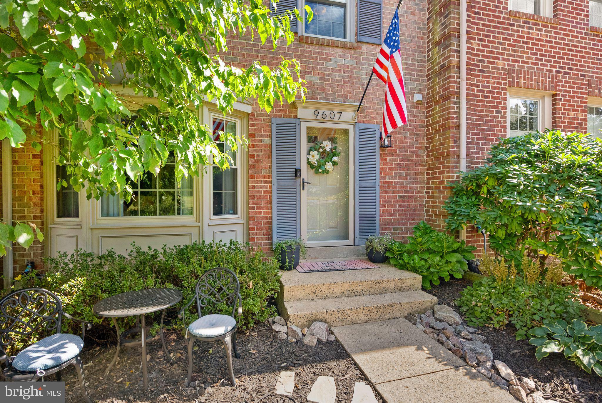 CROWNLEIGH - Residential