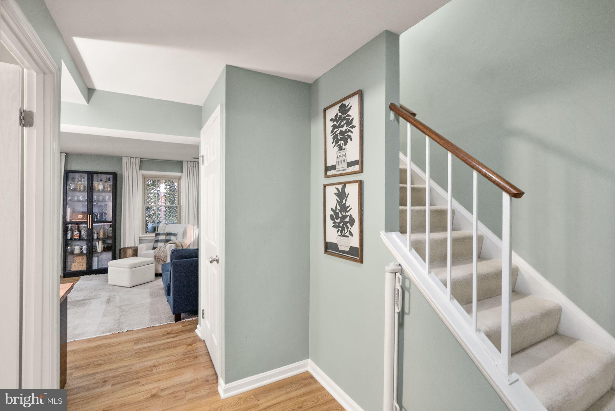 CROWNLEIGH - Residential