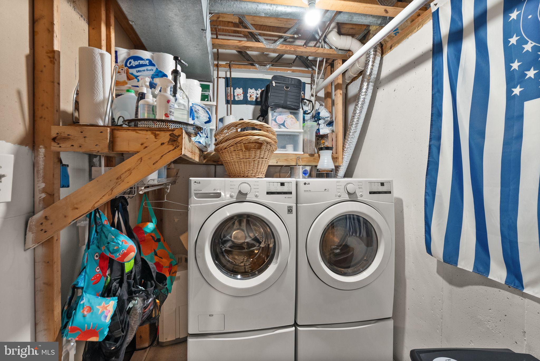 CROWNLEIGH - Residential