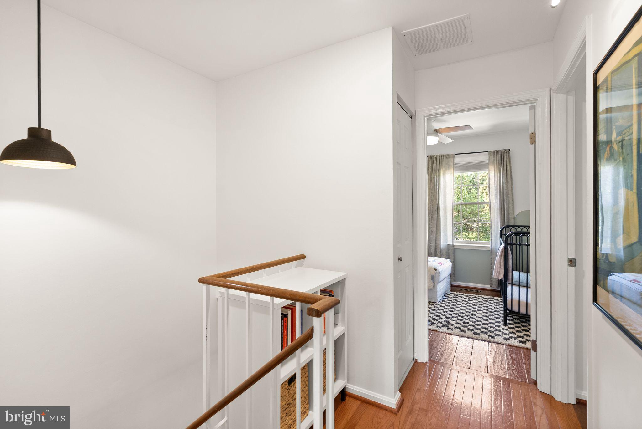 CROWNLEIGH - Residential