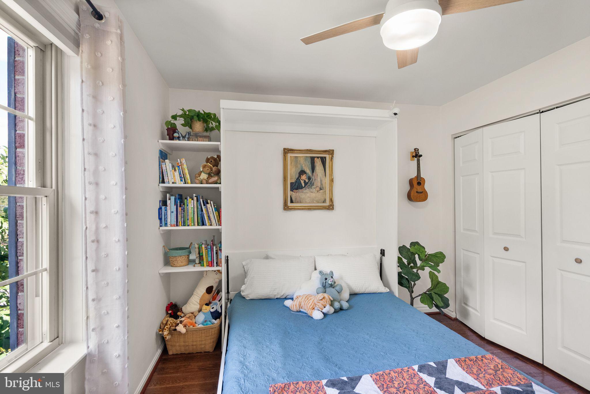 CROWNLEIGH - Residential