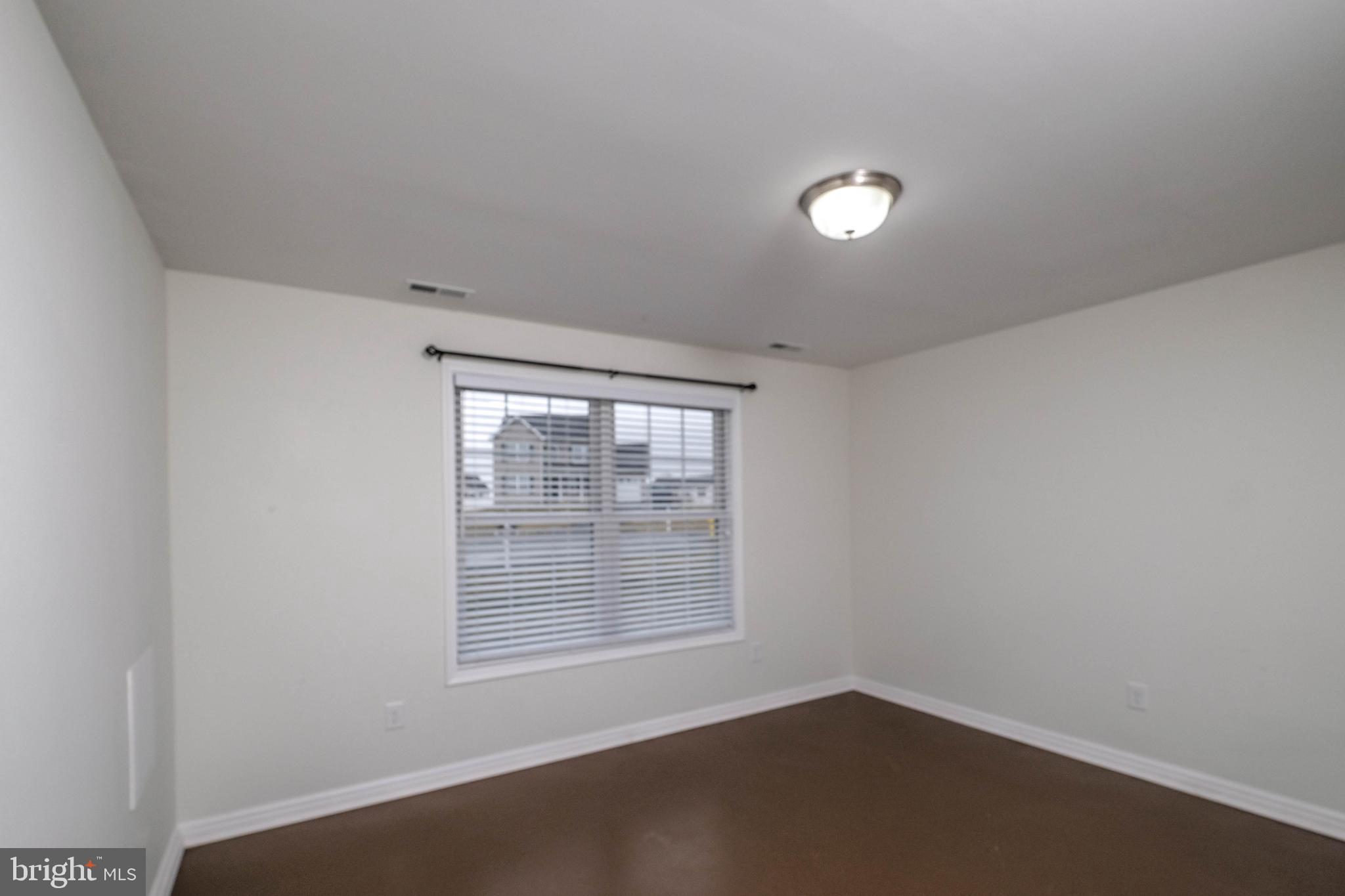 THE VINEYARDS - Residential