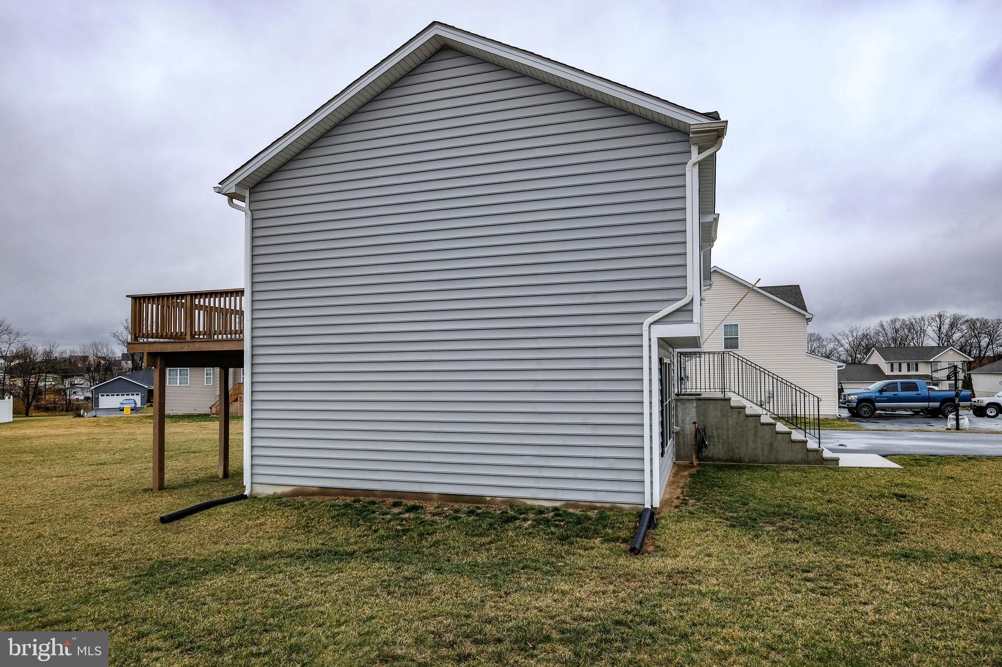 THE VINEYARDS - Residential