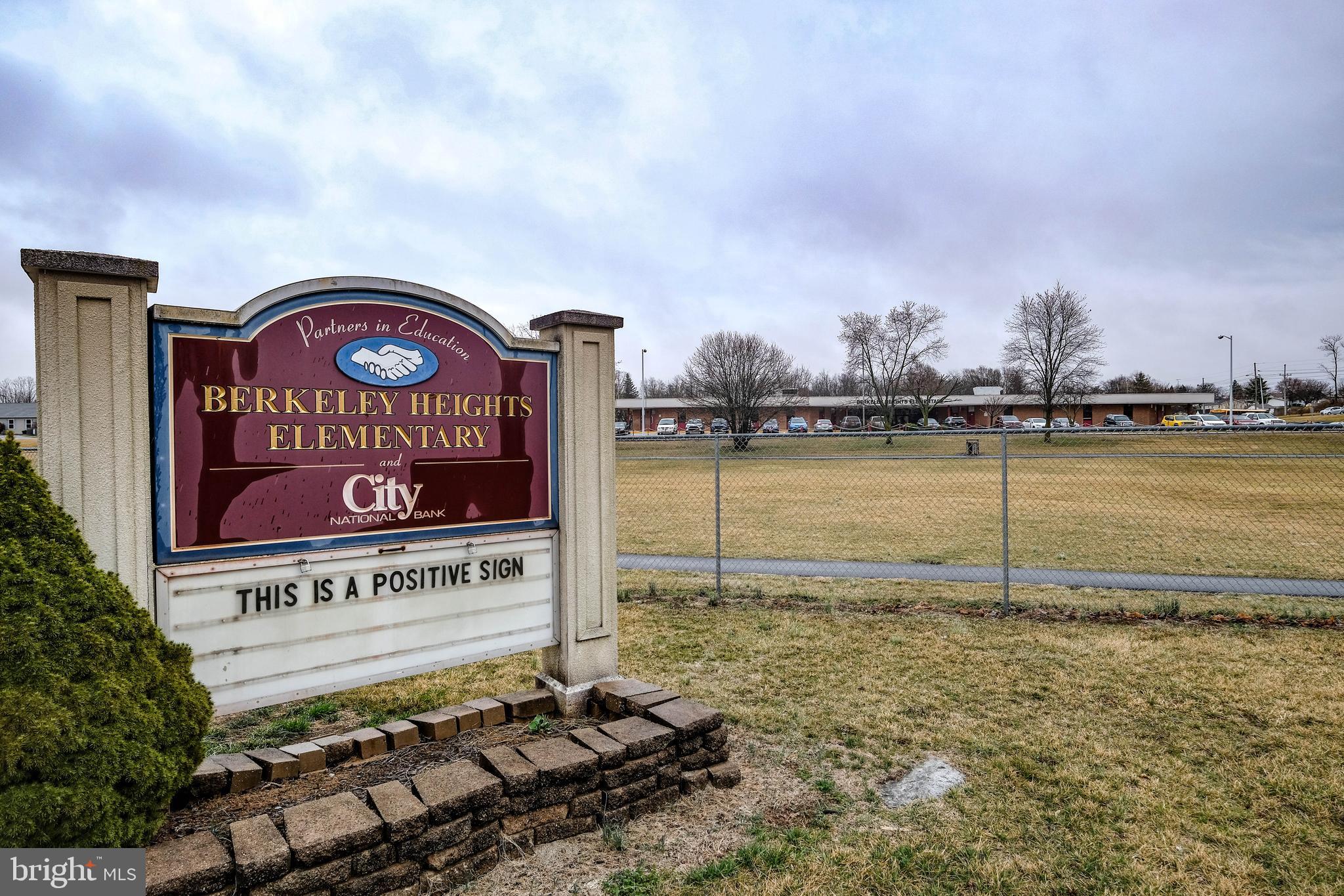 THE VINEYARDS - Residential