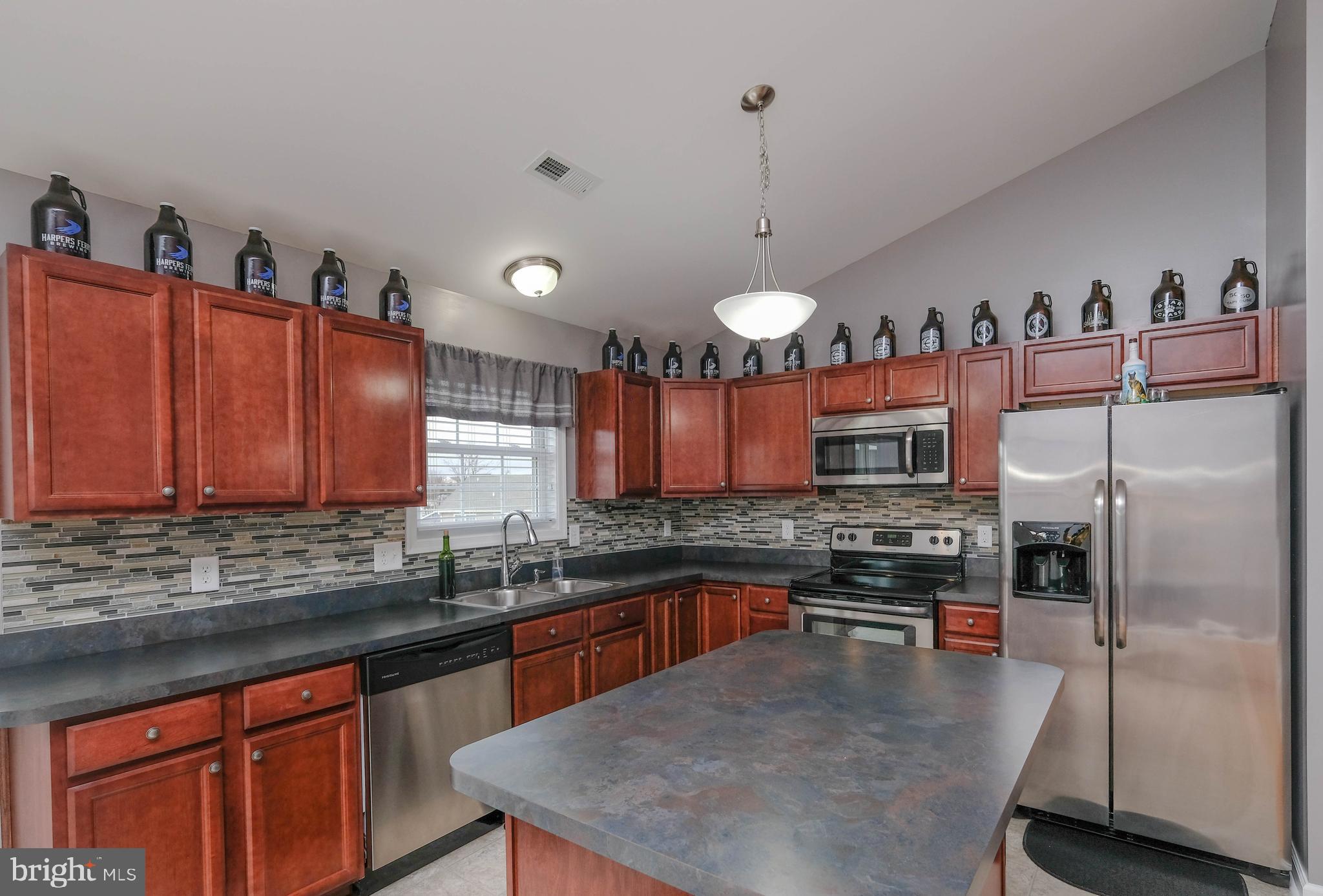 THE VINEYARDS - Residential