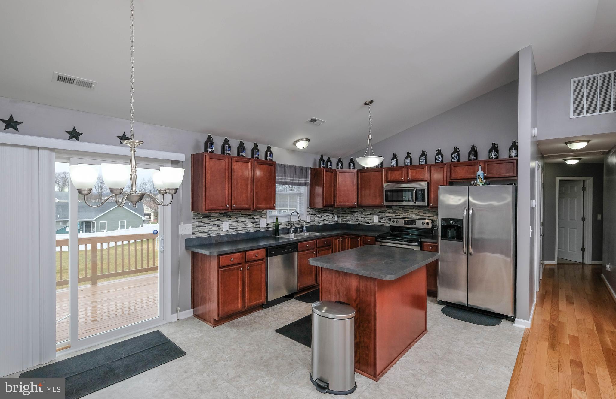 THE VINEYARDS - Residential