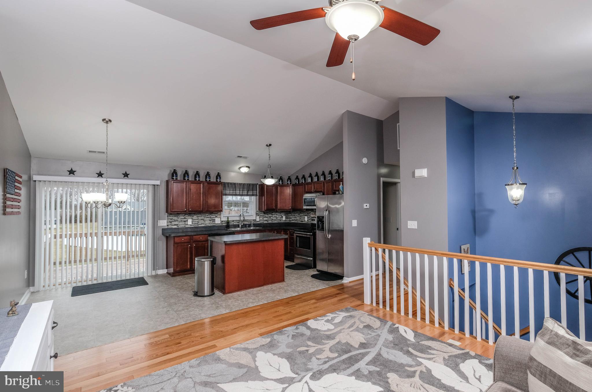 THE VINEYARDS - Residential