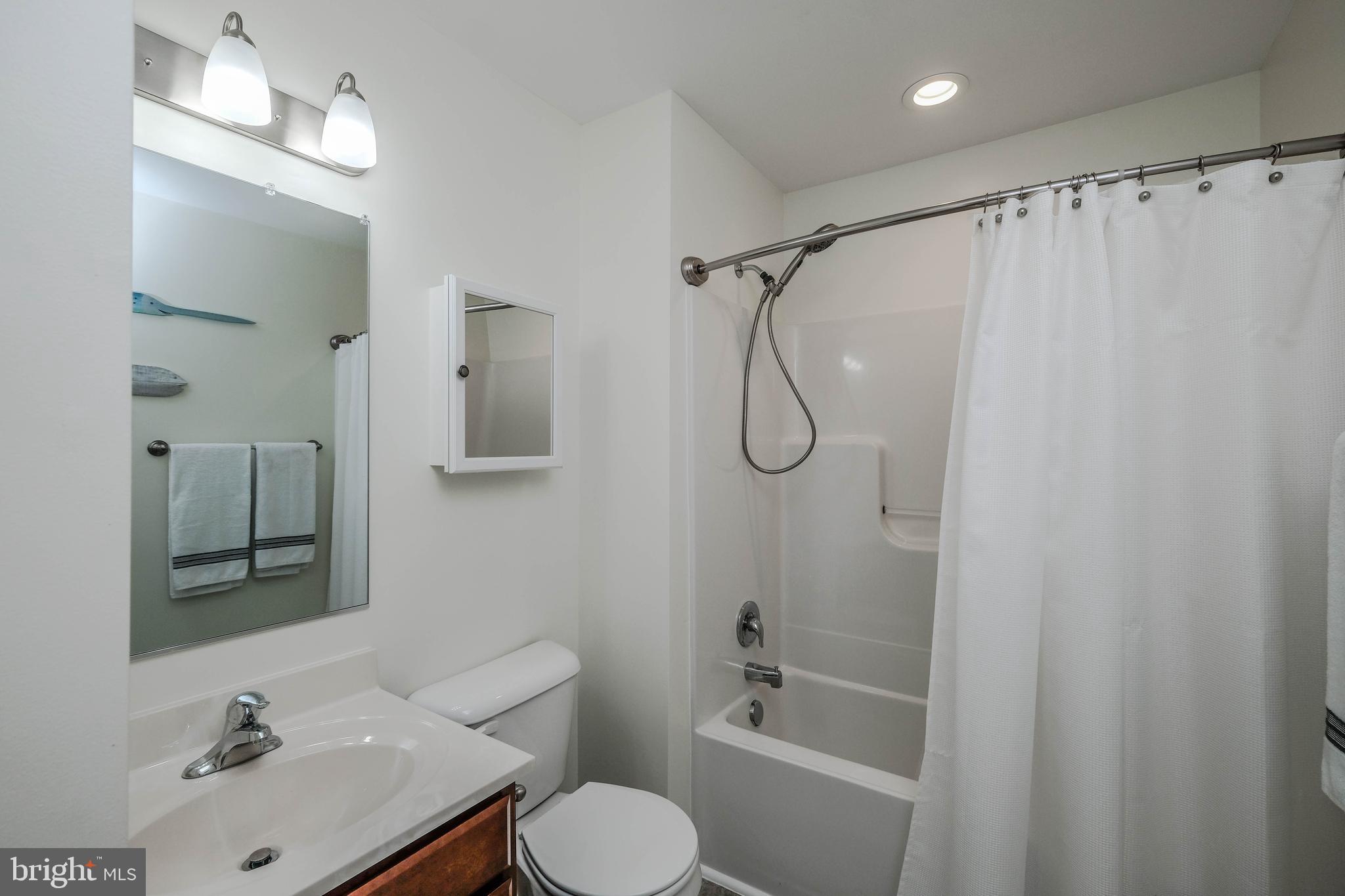 THE VINEYARDS - Residential