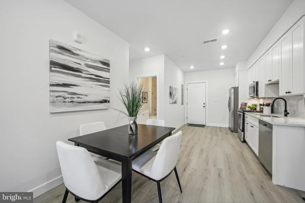 Additional image 6 of 2495 Alabama Avenue SE Unit 302, Washington, DC 20020