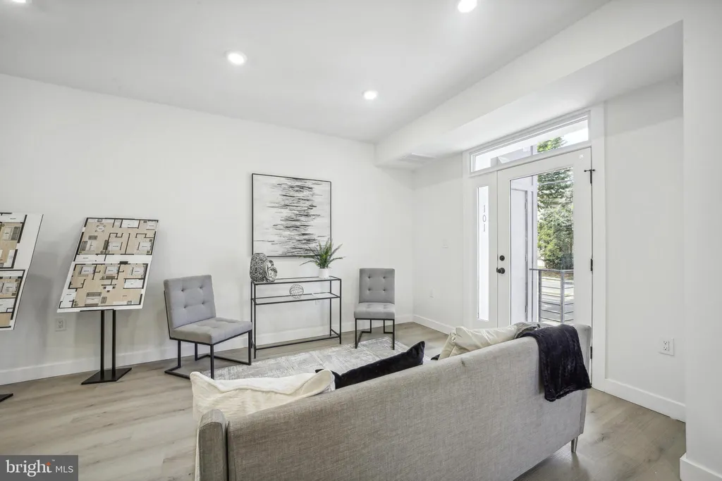 Additional image 4 of 2495 Alabama Avenue SE Unit 302, Washington, DC 20020