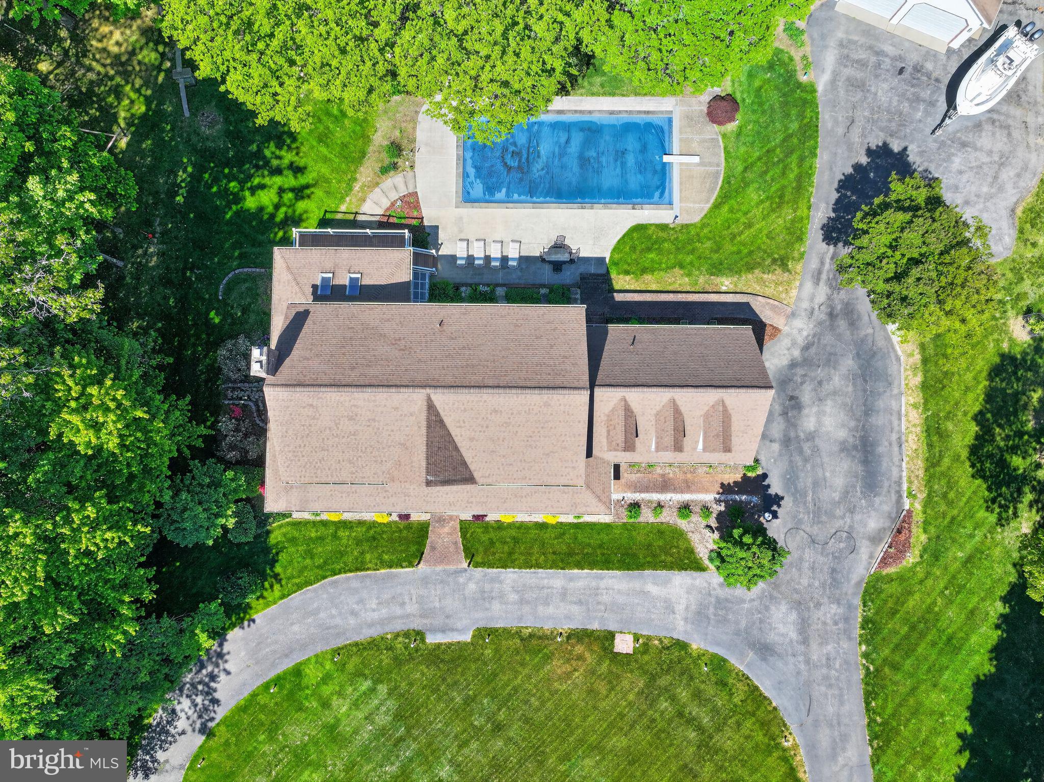 ST LEONARD SHORES - Residential