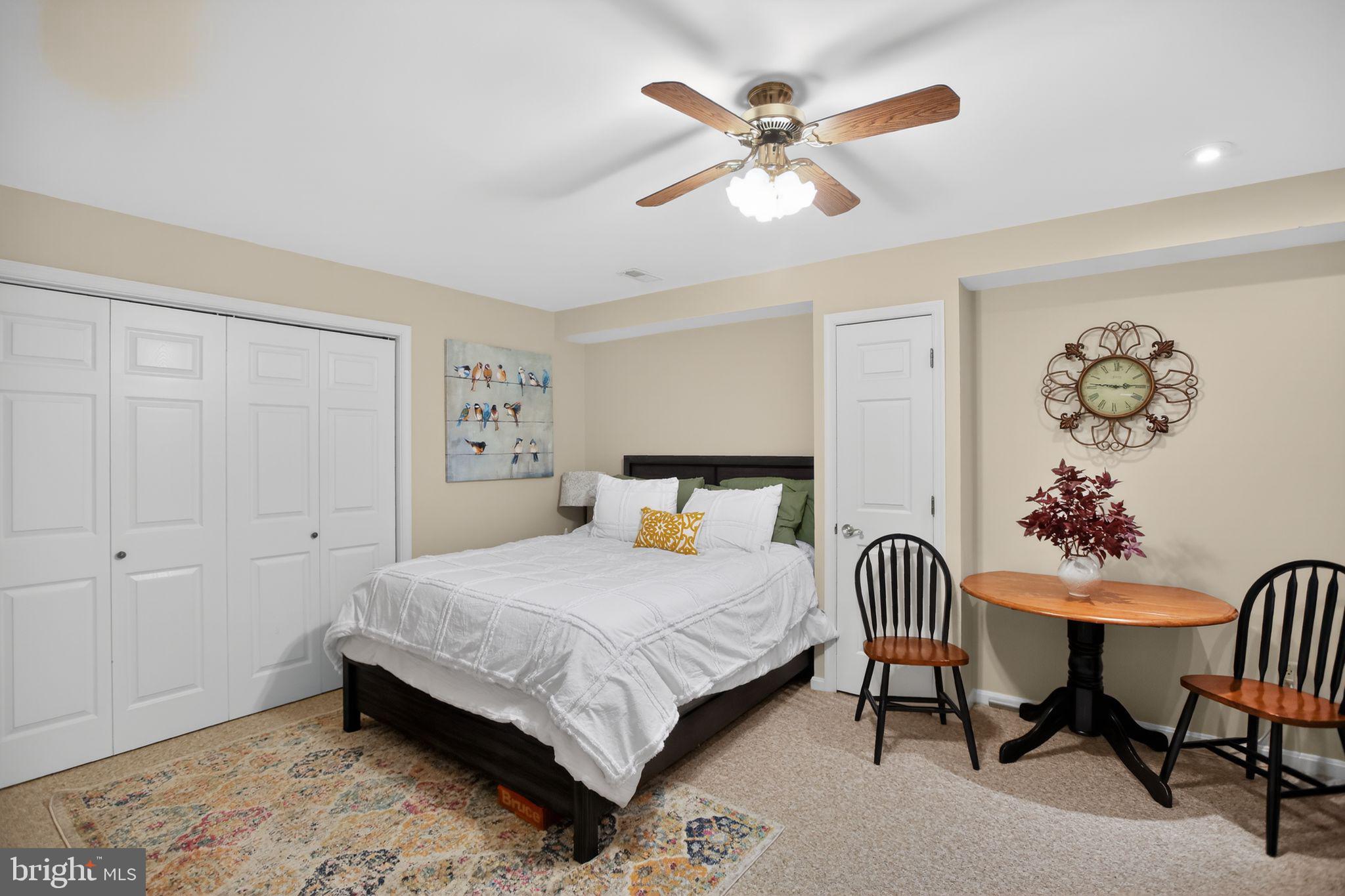 ST LEONARD SHORES - Residential