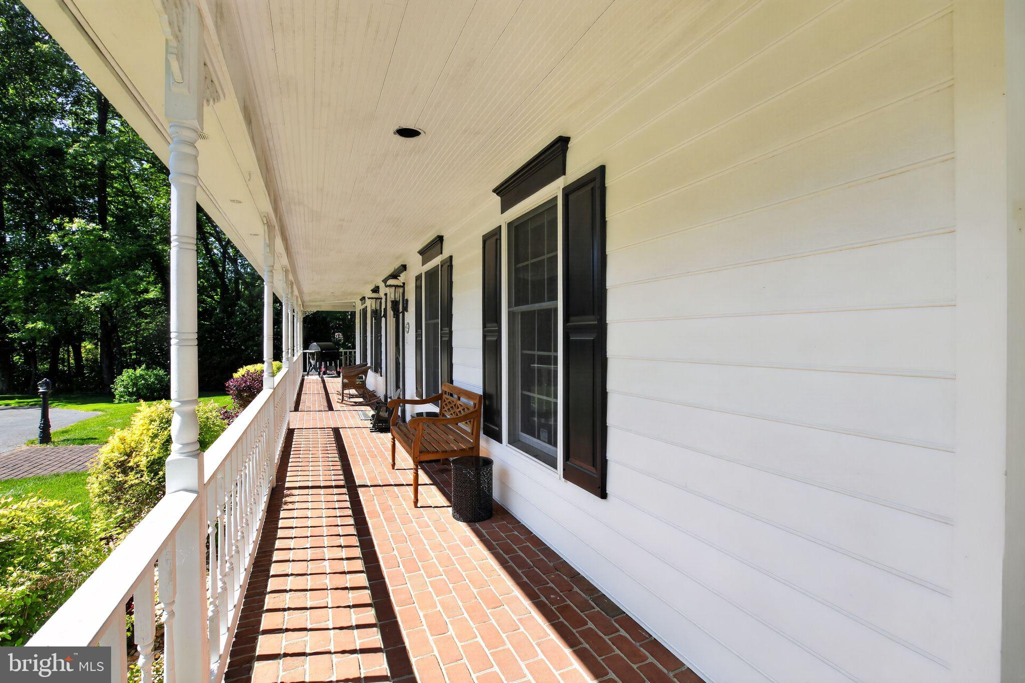 ST LEONARD SHORES - Residential