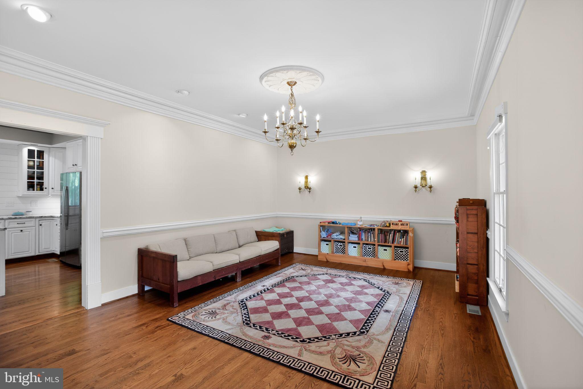 ST LEONARD SHORES - Residential