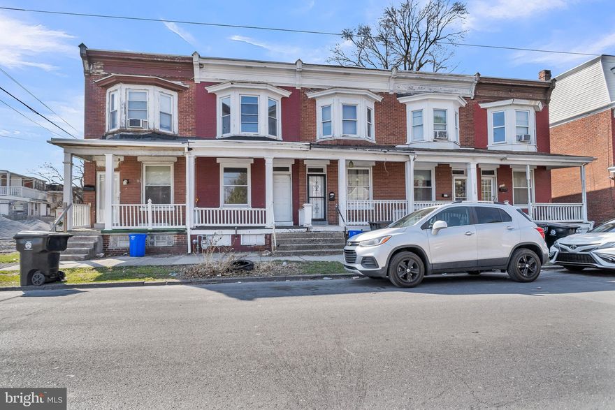 ***Seller has accepted an offer but allowing showings as a back-up.***  Investor Alert!! Welcome to this 3 Bedroom, 1 bath home with living room that opens into a separate dining room. The eat-in kitchen includes a refrigerator and electric oven/range. Relax on the the covered front porch.  Wonderful investment opportunity for steady rental income. But also ideal for a on a budget. * 1 Year Home Warranty Included *  Sports Youth Park nearby. Located in downtown Harrisburg. Walking distance to shopping/restaurants. Easy commute to I-83. Don't miss out - schedule a showing today! Please view Virtual Tour by clicking on the video camera icon in the top left corner of the listing.

Property is being sold as-is.