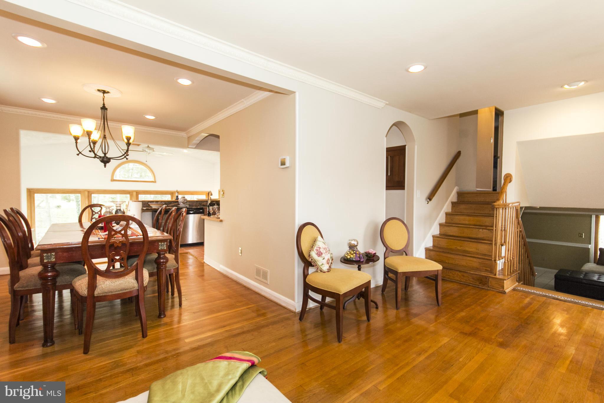 DULANEY VILLAGE - Residential