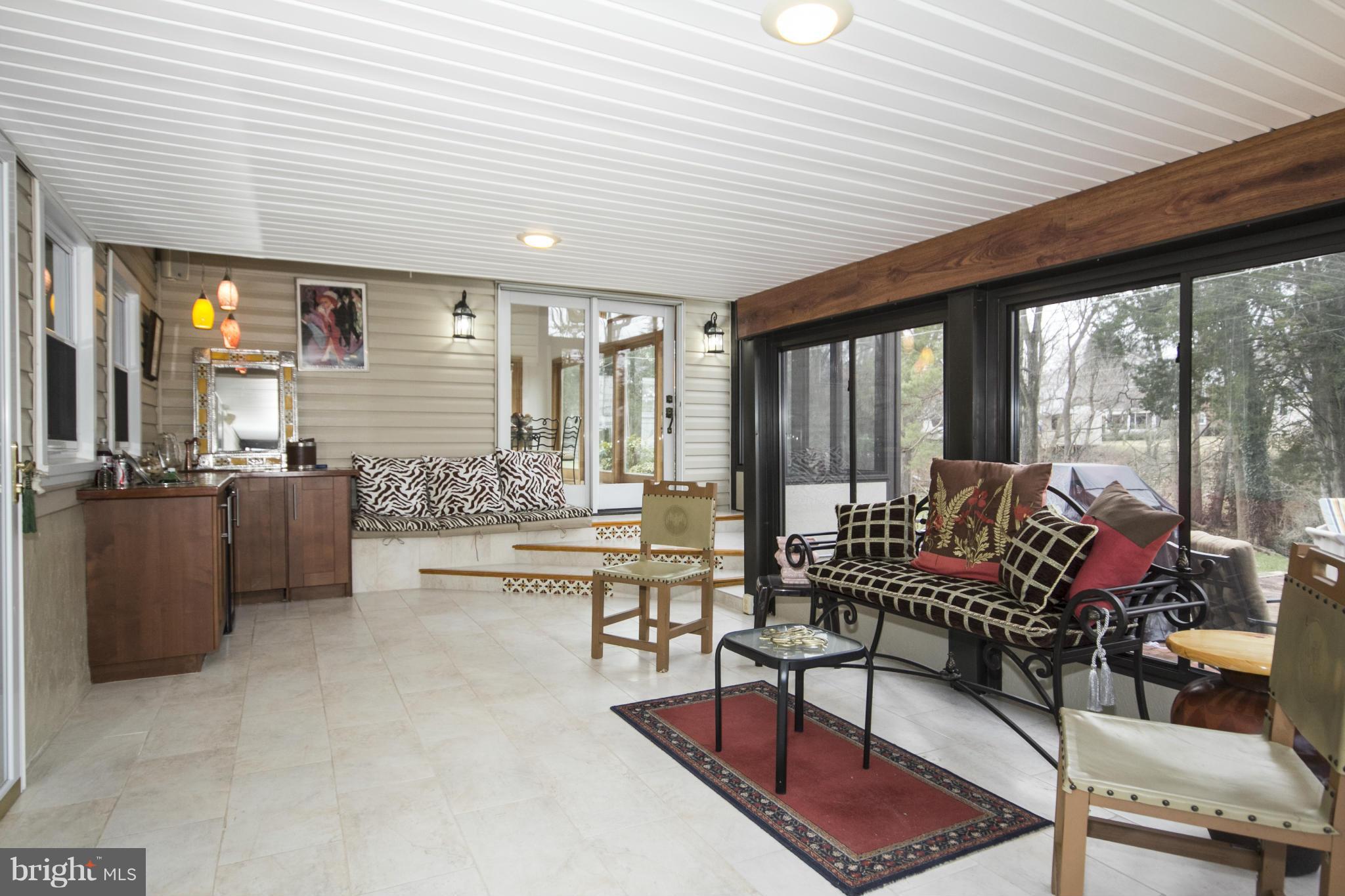 DULANEY VILLAGE - Residential