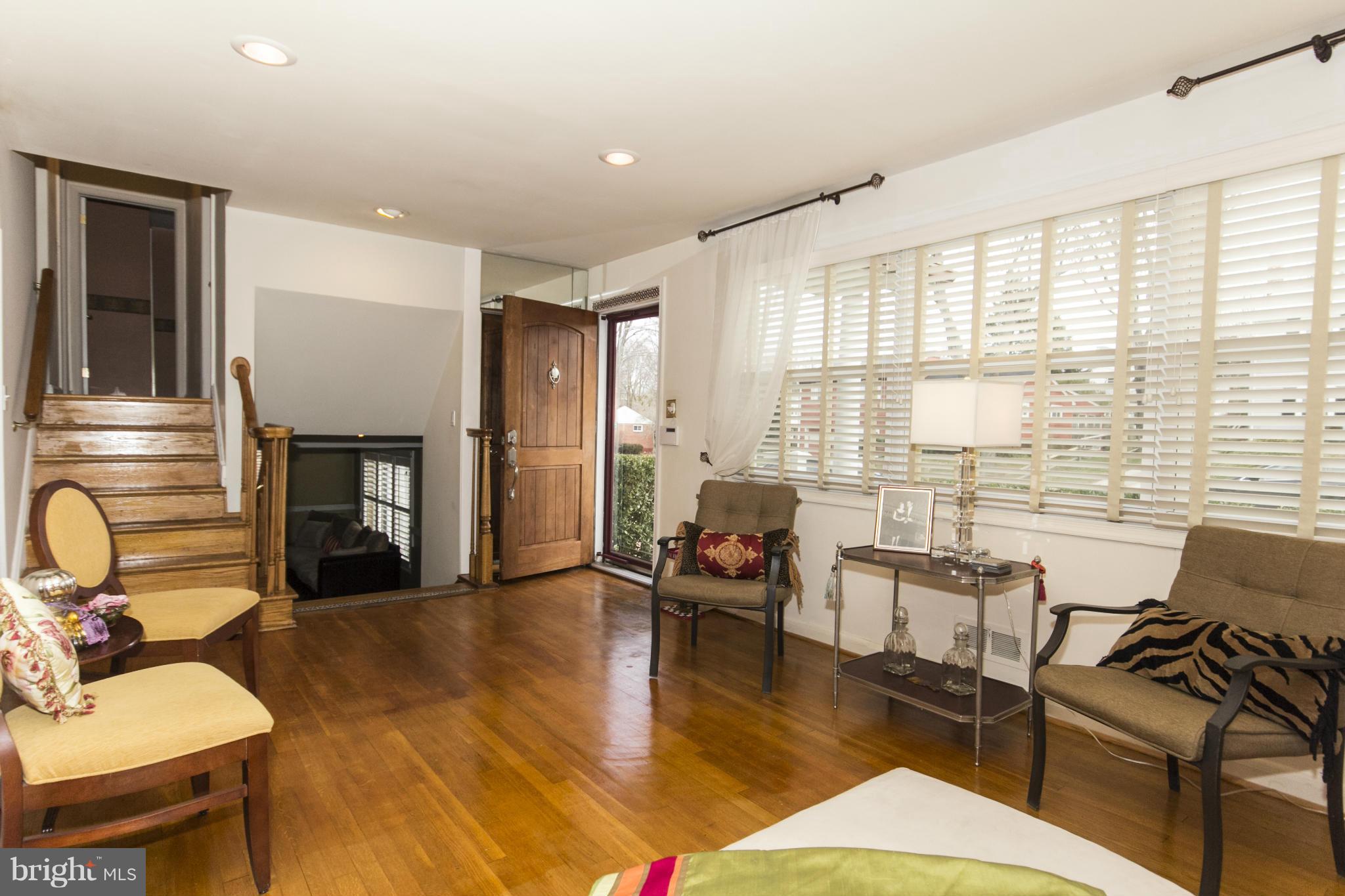 DULANEY VILLAGE - Residential