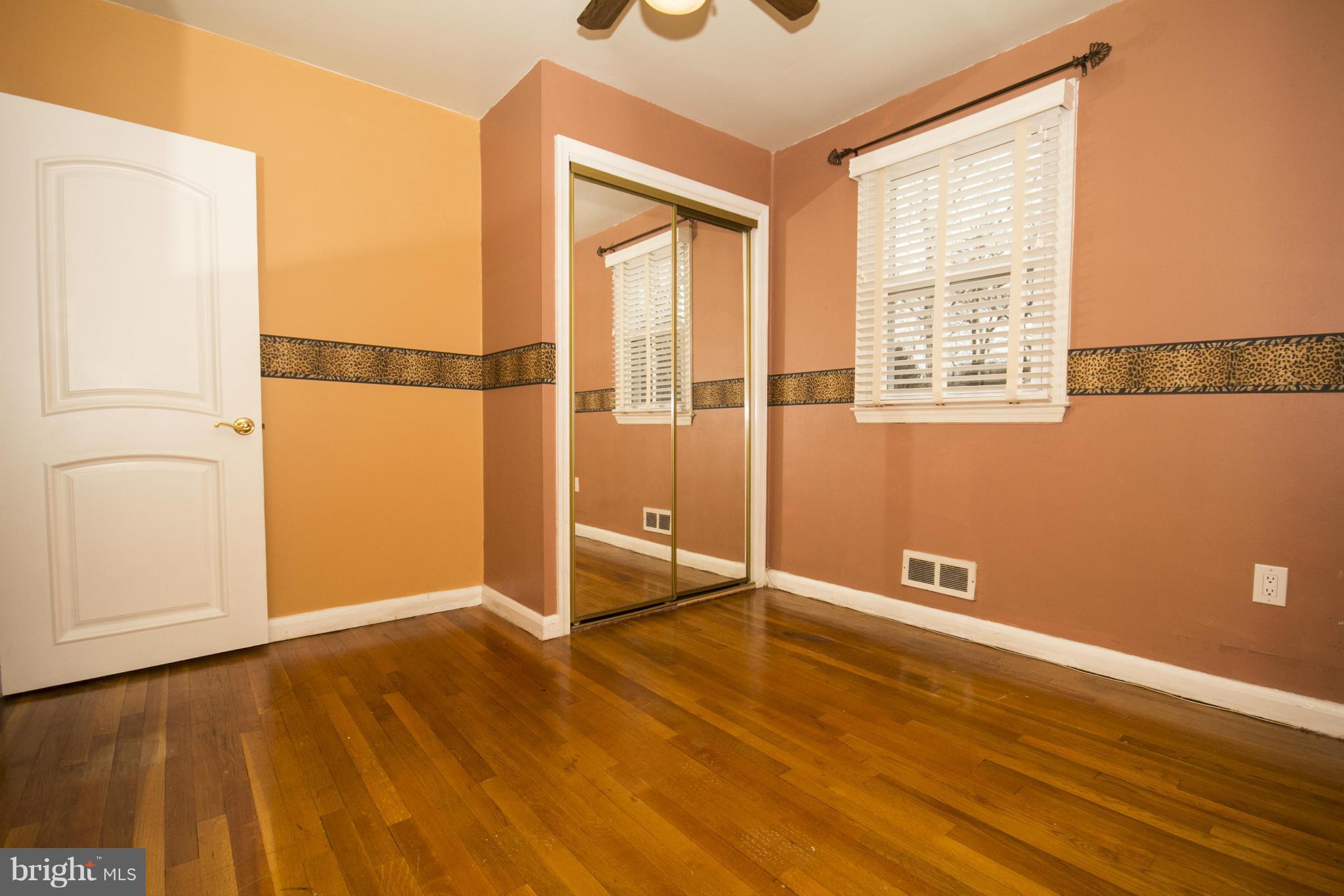 DULANEY VILLAGE - Residential