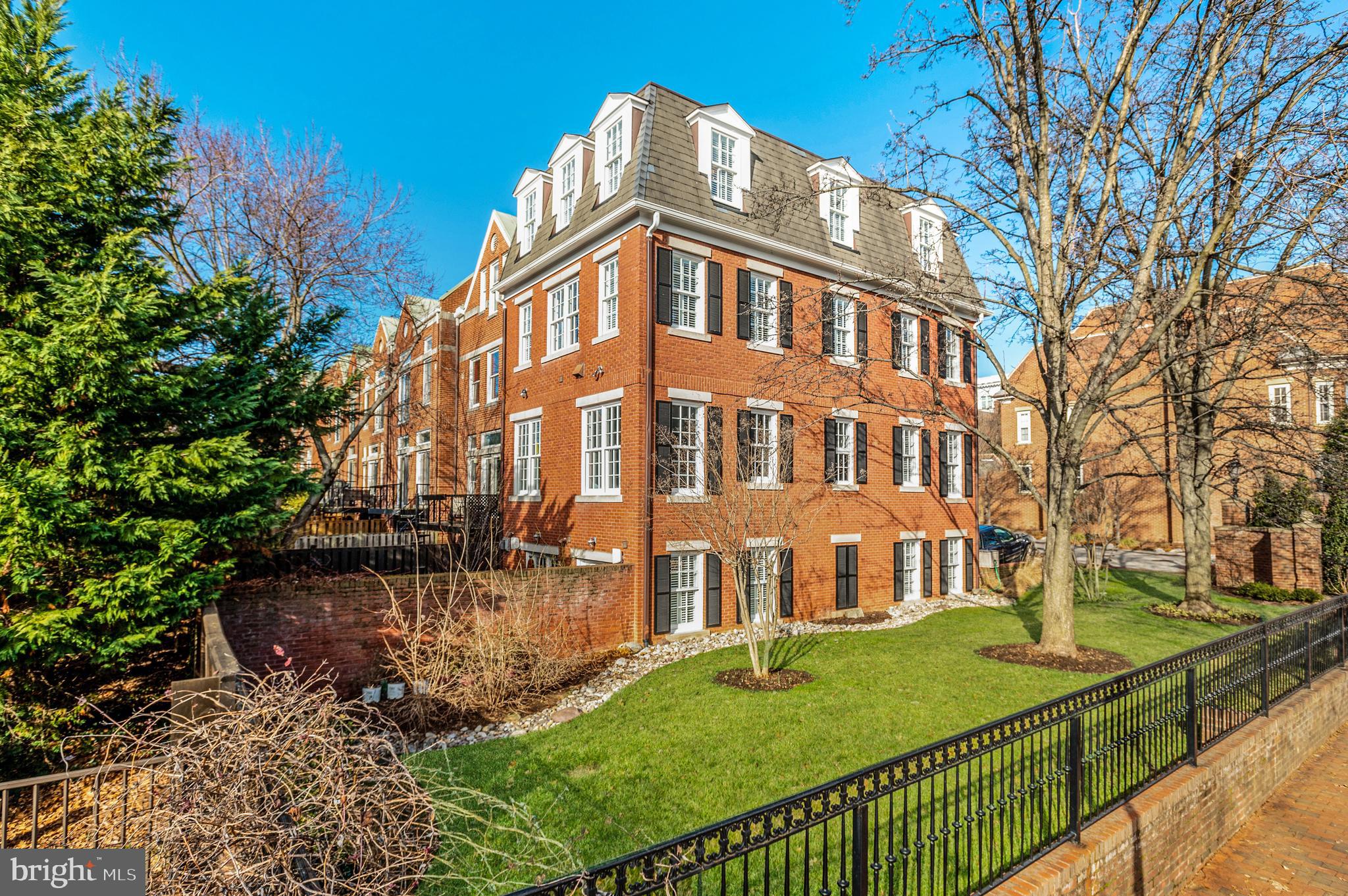 GEORGETOWN - Residential