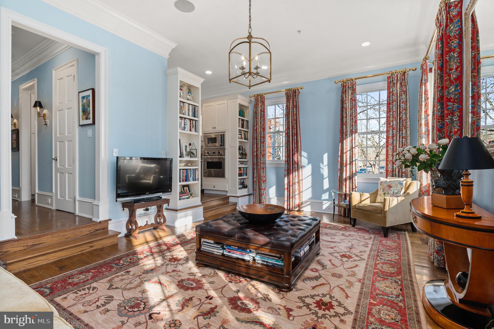 GEORGETOWN - Residential