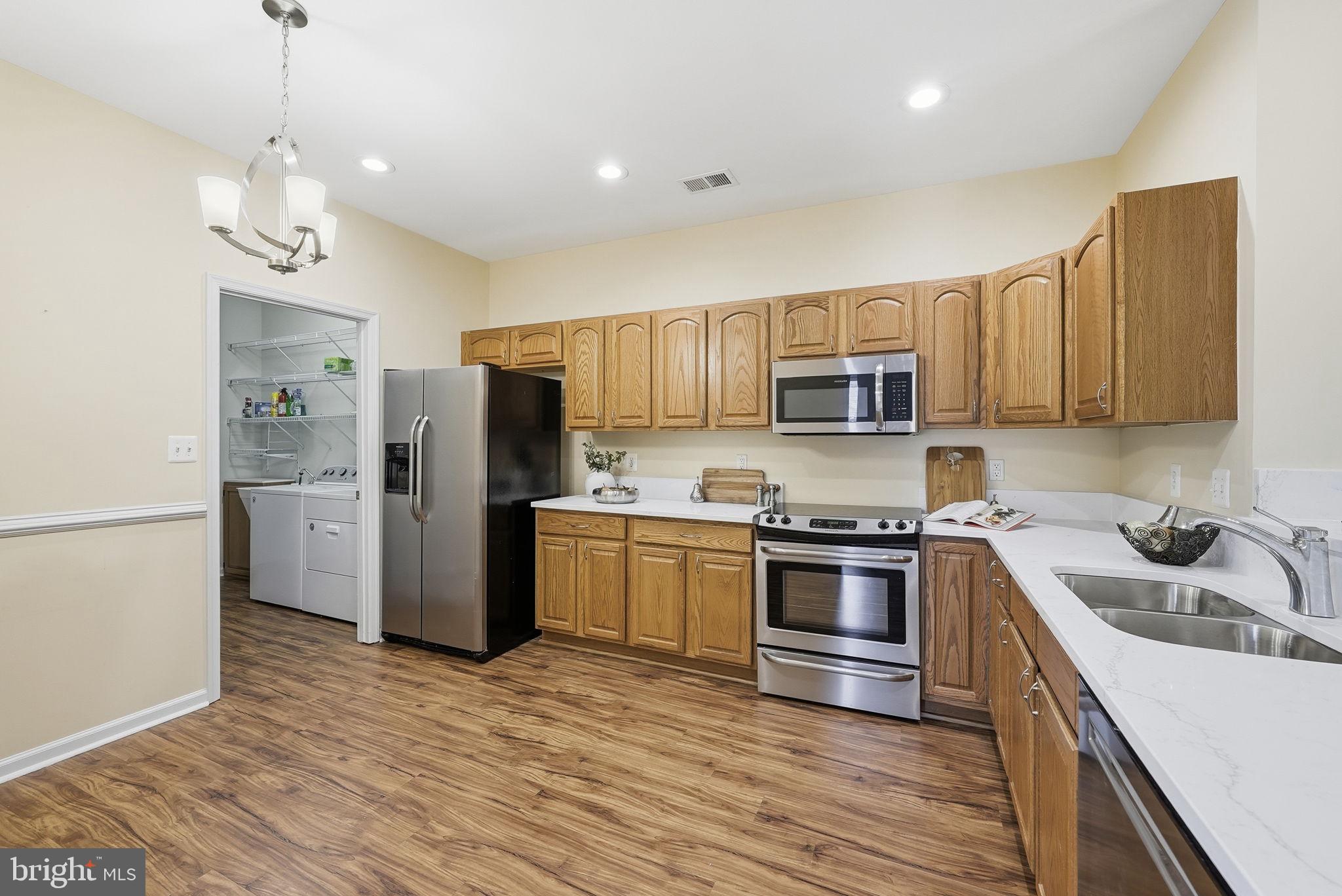 HERITAGE HUNT - Residential