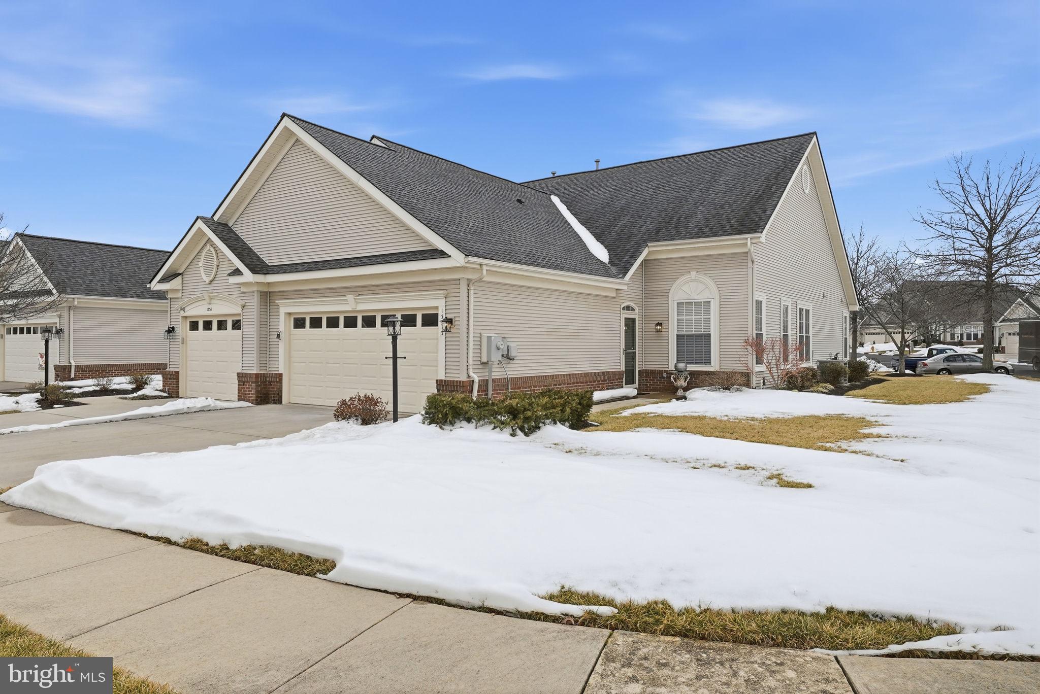 HERITAGE HUNT - Residential