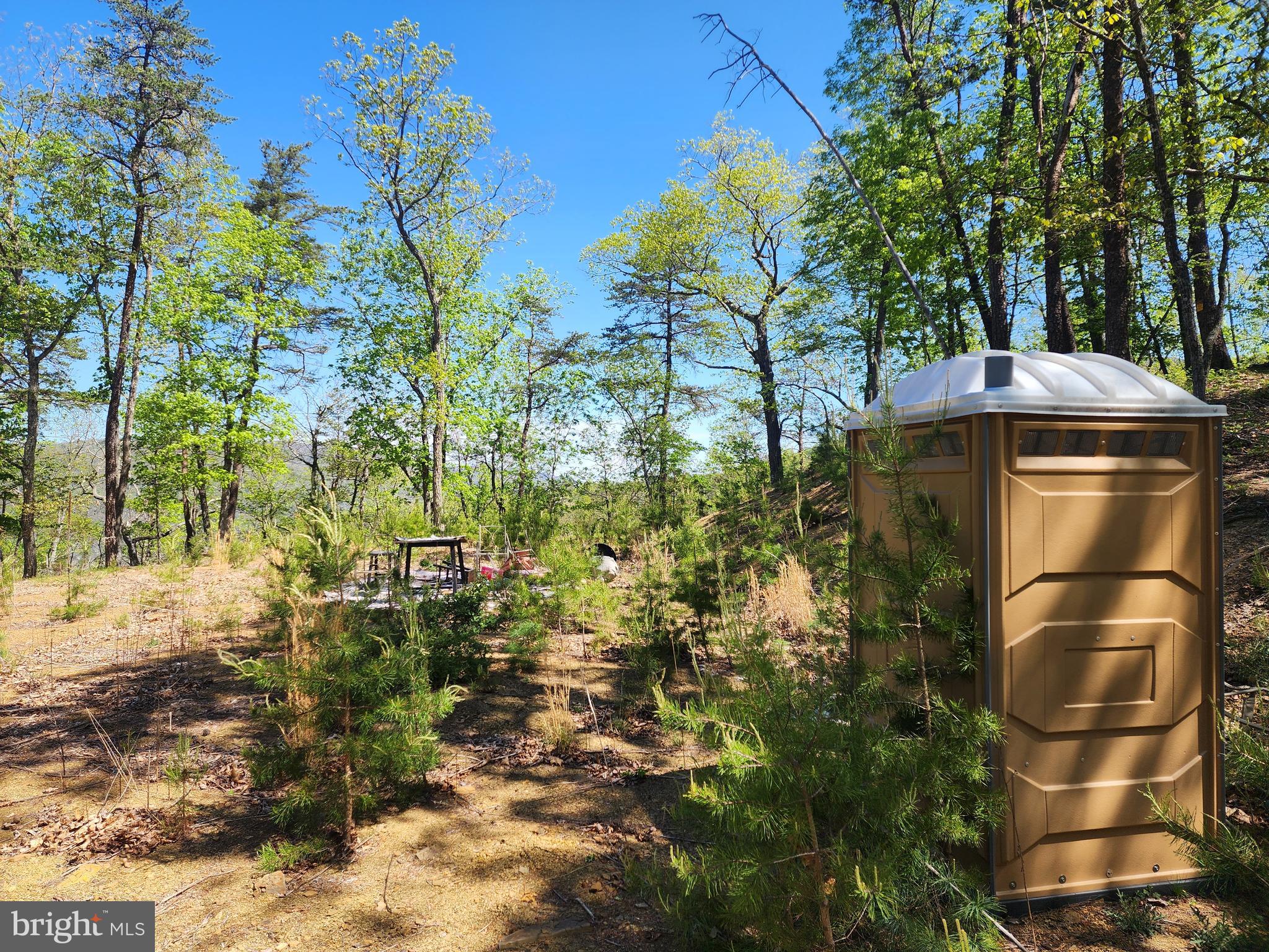 POTOMAC VALLEY OVERLOOK - Land