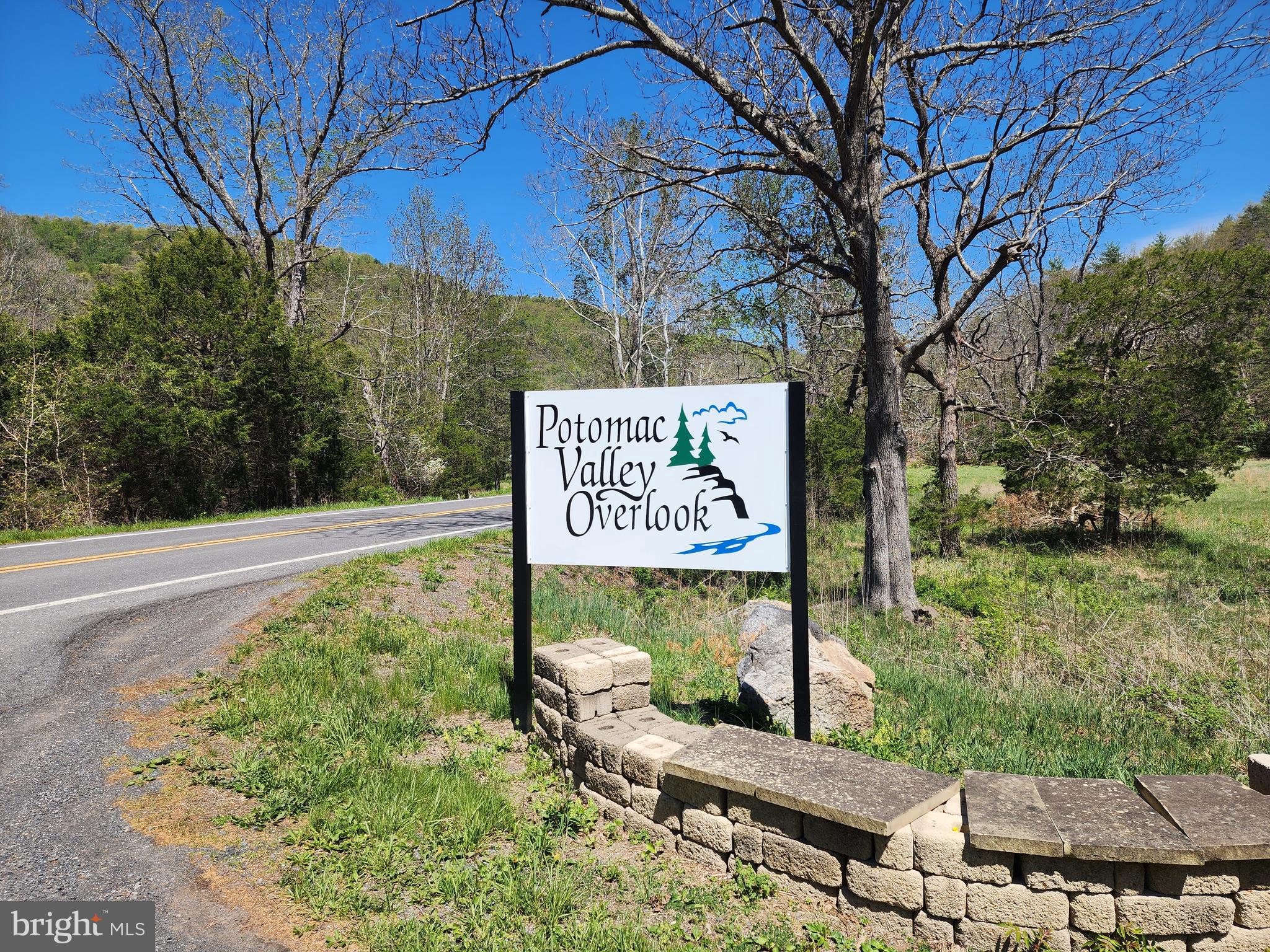 POTOMAC VALLEY OVERLOOK - Land