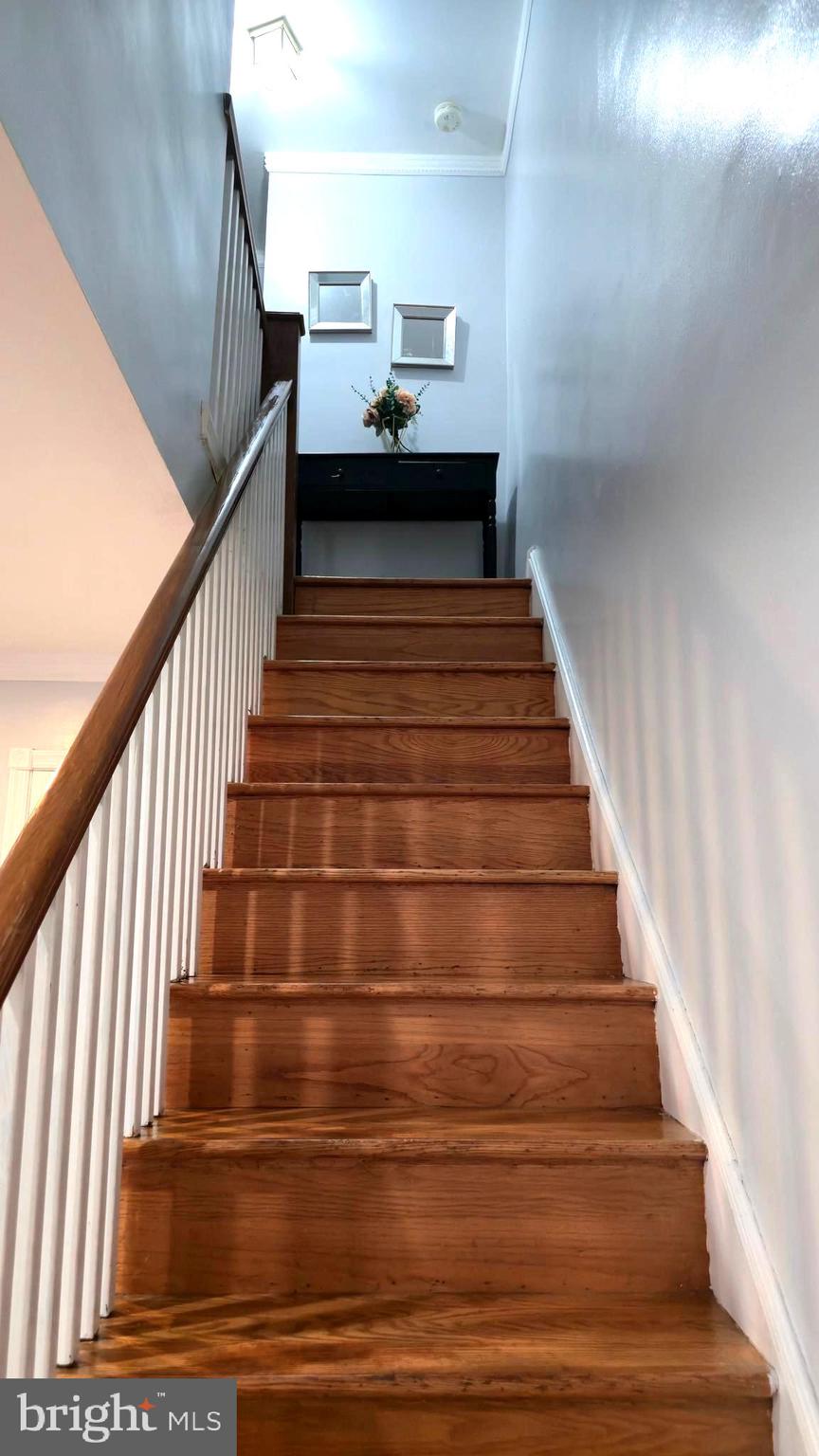 MAYFAIR (WEST) - Residential